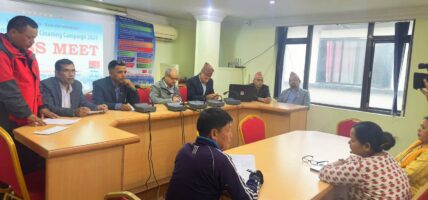 लाङटाङ हिमाल आधार शिविर र पदमार्ग सरसफाई जुट्यो यूनिट्राभ
