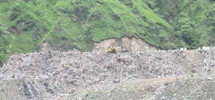 दैनिक ३.१९ मेट्रिकटन फोहर ल्याण्डफिल साइट जानबाट रोकिने, काठमाडौँ सुक्खा फोहर बिक्री योजना अन्तर्गत क्षेत्र नं. ७ कार्यान्वयनमा