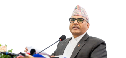 कुनै बैंकमा समस्या आइहाले हस्तक्षेप गरेर परिस्थिति नियन्त्रणमा लिने निक्षेप बीमातर्फ गभर्नरकाे जोड