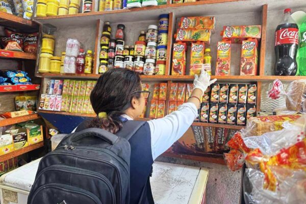 गैरकानूनी व्यापार गर्नेलाई कारवाही गर्ने वाणिज्य विभागको गम्भीर चेतावनी गैरकानूनी व्यापार गर्नेलाई कारवाही गर्ने वाणिज्य विभागको गम्भीर चेतावनी