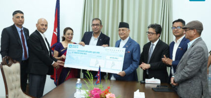 एनएमबि बैंकद्धारा प्रधानमन्त्री दैवीप्रकोप उद्धार कोषमा ५१ लाख रुपैयाँ सहयोग