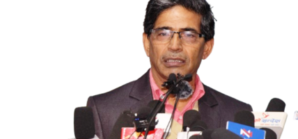 अर्थतन्त्रको मुटु, कलेजो कमजोर र हात, पाखुरा बलियो भएको छः अर्थविद् डा. अधिकारी
