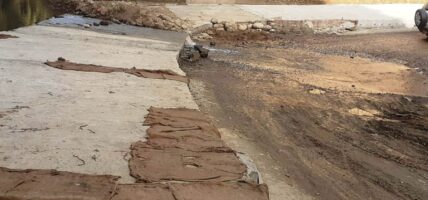 कोरलानाका जोड्ने कागबेनी–छुसाङ सडक स्तरोन्नति गरिँदै