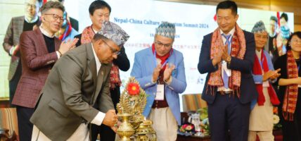 पर्यटन क्षेत्रको विकासका लागि निजी क्षेत्र अघि सर्नुको विकल्प छैनः मन्त्री पाण्डे