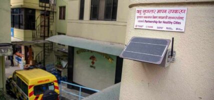 काठमाडौंका १८ स्थानमा वायु प्रदूषण मापन यन्त्र जडान गर्दै महानगर, स्वस्थ्य शहरको परिकल्पना