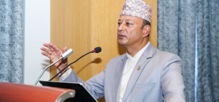 नीतिगत सुधार गरेर साना जलविद्युत आयोजनाका समस्या समाधान गरिन्छ : उर्जामन्त्री खड्का