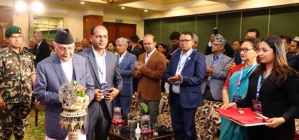 हिमालयन डाइलग-संविधानअन्तर्गत शपथ खाएर संसद्मा संविधान मान्दिन भनिनु इमान्दारिताको खडेरी होः प्रधानमन्त्री