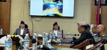 हुम्लाको बाढी पहिरो प्रभावित क्षेत्रमा तत्काल राहत उपलब्ध गराउन गृहमन्त्री लेखकको निर्देशन