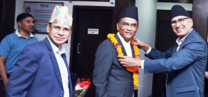 मौद्रिक नीतिमार्फत वित्त नीति कार्यान्वयनमा सघाउँछौंः नवनियुक्त गभर्नर डा. पौडेल