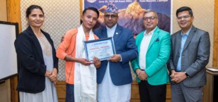 २०२५ को वसन्त ऋतुमा पर्वतारोहणमार्फत राज्यकोषमा ८० करोडभन्दा बढी राजश्व संकलन, कीर्तिमानी आरोही सम्मानित