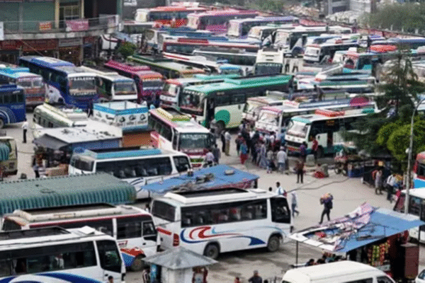 लामो तथा छोटो दूरीका बसहरूले ३ दिनभित्र बसपार्कभित्र सेवा नलिए कानुन बमोजिम कारवाही हुने