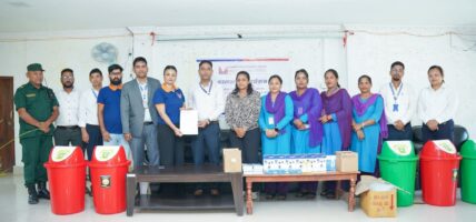 मन्जुश्री फाइनान्सद्धारा कोहलपुर नगरपालिकालाई १ लाख बराबरको स्वास्थ्य उपकरण तथा केमिकल्स हस्तान्तरण
