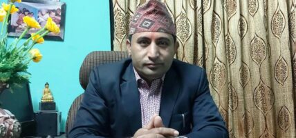 उपभोक्ता रित्तिँदै जाँदा कसरी बलियो हुन्छ अर्थतन्त्र र बन्छ देश ? उत्पादक र आयातकर्ताबीच पुलको काम गरिरहेको वितरक संघ चिन्तित