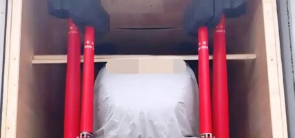 नाडा अटो शोको प्रमुख आकर्षण उड्ने कार र रोबोट्स सुरक्षितरुपमा काठमाडौं आइपुगे