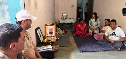 जेनजी आन्दोलनका शहीद धिरजका परिवारलाई भेट्दै कांग्रेस नेता पौडेलले भने–शहीदको बलिदान खेर जान दिने छैन