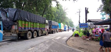 ‘सडकमा ओभरलोड नियन्त्रण नगरे भएका पूर्वाधार जोगिँदैन’