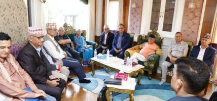 केपी शर्मा ओलीसहित ५ जनाको पासपोर्ट रोक्का, अनुमति बिना काठमाडौं छाडेर बाहिर जान पनि नपाउने, ओलीकाे आपत्ति ?