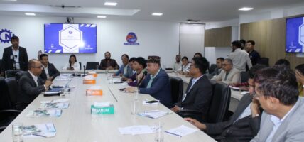 सीएनआई र सुदूरपश्चिम सरकारबीच छलफलः लगानी गर्न मुख्यमन्त्रीको आग्रह, जग्गासहित आवश्यक पूर्वाधार बनाइदिने प्रतिबद्धता