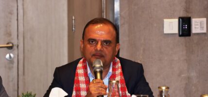 प्रवक्ता पाण्डेय भन्छन्–अर्थ मन्त्रालय राहतसँगै सुशासनमा केन्द्रित छ