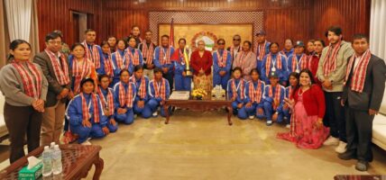 प्रधानमन्त्री कार्कीद्वारा विश्वकप उपविजेता नेपाली टोली सम्मानित