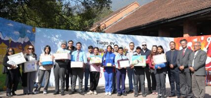 टियागो इभि अन्तर–विद्यालय कला प्रतियोगिता “कार्टनिभल”का विजेतालाई पुरस्कार वितरण