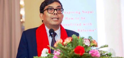राजनीतिक दलकाे भनेन वर्तमान सरकारले, योजना आयोगको उपाध्यक्षमा डा. प्रकाश श्रेष्ठ नियुक्त