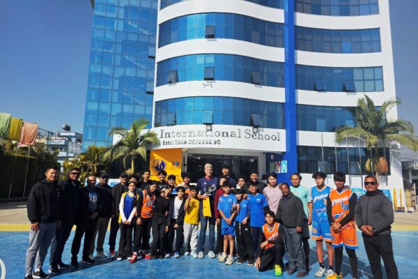 Premier Hosts Masterclass with International Basketball Mentor Nels Hawkinson Premier Hosts Masterclass with International Basketball Mentor Nels Hawkinson