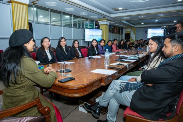 काठमाडौंमा ७५ हजार बढी सेवाग्राहीलाई निःशुल्क कानुनी सेवा प्रदानः आजदेखि पाँचौँ संस्करणका न्यायिक सहजकर्ता परिचालन