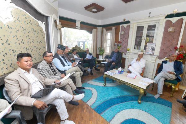 यस्ता छन् एमालेका १६ समानुपातिक सांसदहरु !