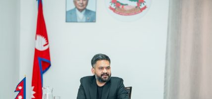 प्रधानमन्त्रीले आज विश्वविद्यालय र प्रतिष्ठानका उपकुलपतिहरूसँग छलफल गर्दै