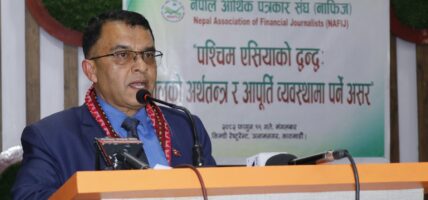 मध्यपूर्व द्वन्द्वले अर्थतन्त्रमा प्रभाव पार्नसक्छ, सुरक्षाको बाटो खोजौंः वाणिज्य विद् रवि शंकर सैंजु
