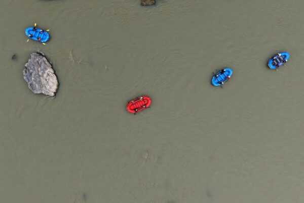 त्रिशूलीमा ५० औं अन्तर्राष्ट्रिय राफ्टिङ महोत्सव सम्पन्नः जल पर्यटन प्रवद्र्धन र नदी संरक्षणमा जोड