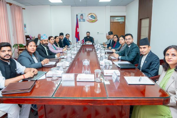 मन्त्रिपरिषद् बैठक : सर्वोच्च अदालतका पूर्वन्यायाधीश भण्डारीको संयोजकत्वमा सम्पत्ति छानबिन आयोग गठन मन्त्रिपरिषद् बैठक : सर्वोच्च अदालतका पूर्वन्यायाधीश भण्डारीको संयोजकत्वमा सम्पत्ति छानबिन आयोग गठन