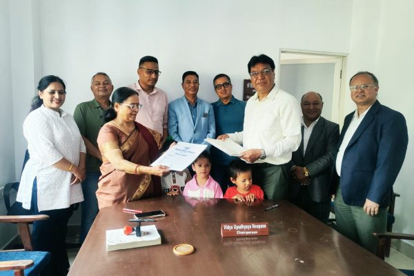 भानुभक्त मेमोरियलमा ३ बालिकालाई छात्रवृत्ति, पूर्व विद्यार्थी समाज र नेपाल बाल संगठनबीच सम्झौता