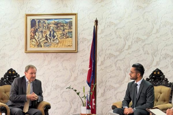 शिक्षामन्त्री पोखरेलद्धारा शिक्षा क्षेत्रको सुधार, शिक्षकहरुको क्षमता विकासमा बेलायत सरकारको निरन्तर सहयोगको अपेक्षा