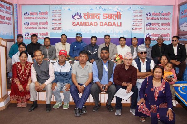 सामाजिक सुरक्षा कोषमा आफूहरुलाई आबद्ध गराउन अस्थायी शिक्षकहरुको सरकारसँग माग