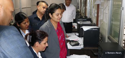 सेवाग्राही भौतिकरूपमा उपस्थित हुनुनपर्ने गरी अब निजामती कर्मचारीको विवरण अनलाइनबाटै..