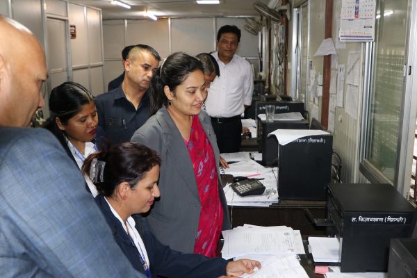 सेवाग्राही भौतिकरूपमा उपस्थित हुनुनपर्ने गरी अब निजामती कर्मचारीको विवरण अनलाइनबाटै..