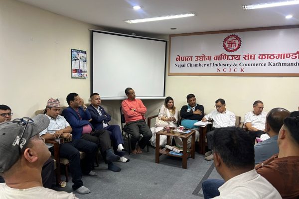 सबै वस्तुमा एकैपटक एमआरपी लागु गर्न नहुनेमा उद्योगी/व्यवसायीको जोड