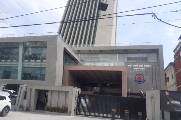 जेनजीको आयल निगमलाई २४ घण्टे अल्टिमेटमः तत्काल इन्धनको मूल्य नघटाए आयल निगम घेराउ गर्ने जेनजीको चतावनी