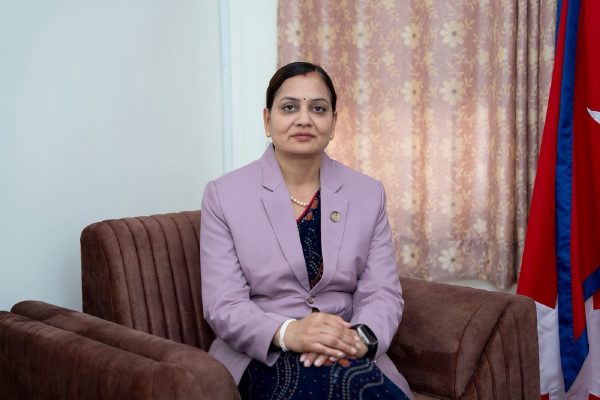 जलेका गाडीको नाममा इन्धन दुरुपयोगः अनुसन्धान गरी कारबाही गर्न मन्त्री मेहताको निर्देशन