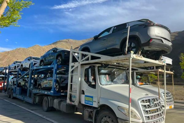 The New OMODA E5 Pro on Its Way to Nepal