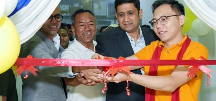 रमेश कम्प्लेक्स सानेपामा नयाँ पाेकाे सर्भिस सेन्टर सञ्चालनमा