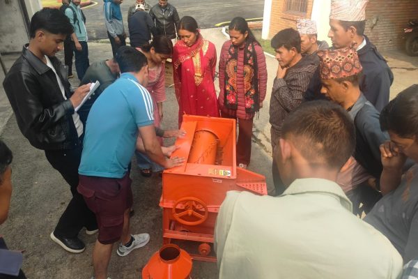किसानलाई फार्म मेसिनरी सञ्चालन तथा मर्मत–सम्भार तालिमः ‘एक पालिका–एक वर्कसप’ को आवश्यकतामा जोड किसानलाई फार्म मेसिनरी सञ्चालन तथा मर्मत–सम्भार तालिमः ‘एक पालिका–एक वर्कसप’ को आवश्यकतामा जोड