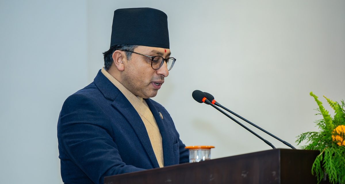 बजेट सच्याइएको र आयातीत विद्युतीय गाडीको भन्सारबारे अर्थमन्त्रीकाे जवाफ जस्ताकाे तस्तै !