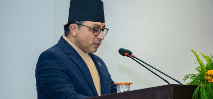 बजेट सच्याइएको र आयातीत विद्युतीय गाडीको भन्सारबारे अर्थमन्त्रीकाे जवाफ जस्ताकाे तस्तै !