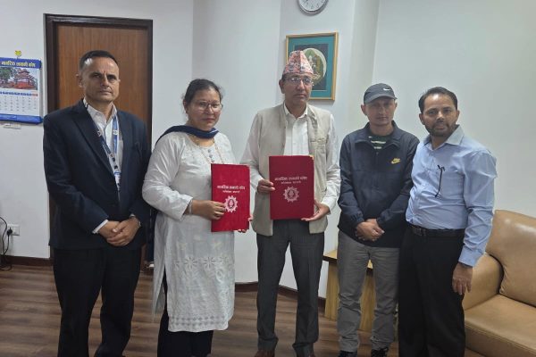 नागरिक लगानी कोष र तामाकोशी गाउँपालिकाबीच नागरिक पेन्सन योजना सञ्चालन सम्झौता  