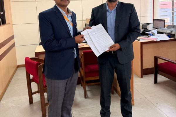 एमएडब्लु अर्थमुभर्स र एभरेष्ट बैंकबीच समझदारीपत्रमा हस्ताक्षर: जेसीबी उपकरण खरिदमा ८०% सम्म फाइनान्सको सुविधा एमएडब्लु अर्थमुभर्स र एभरेष्ट बैंकबीच समझदारीपत्रमा हस्ताक्षर: जेसीबी उपकरण खरिदमा ८०% सम्म फाइनान्सको सुविधा