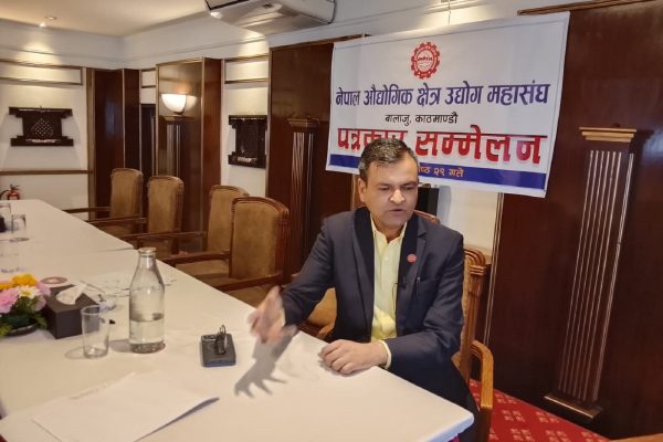 अदालतको आदेश विपरित सरकारले उठाउन खोजेको भाडा तिर्न नसकिने नेपाल औद्योगिक क्षेत्र उद्योग महासंघको स्पष्टोक्ति