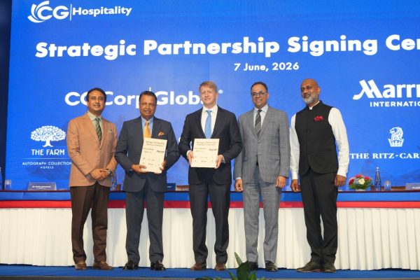 म्यारियट इन्टरनेशनल र सीजी हस्पिटालिटी ग्लोबलबीच नेपालमा दुई अल्ट्रा लग्जरी होटल सञ्चालनका लागि सम्झौतापत्रमा हस्ताक्षर म्यारियट इन्टरनेशनल र सीजी हस्पिटालिटी ग्लोबलबीच नेपालमा दुई अल्ट्रा लग्जरी होटल सञ्चालनका लागि सम्झौतापत्रमा हस्ताक्षर